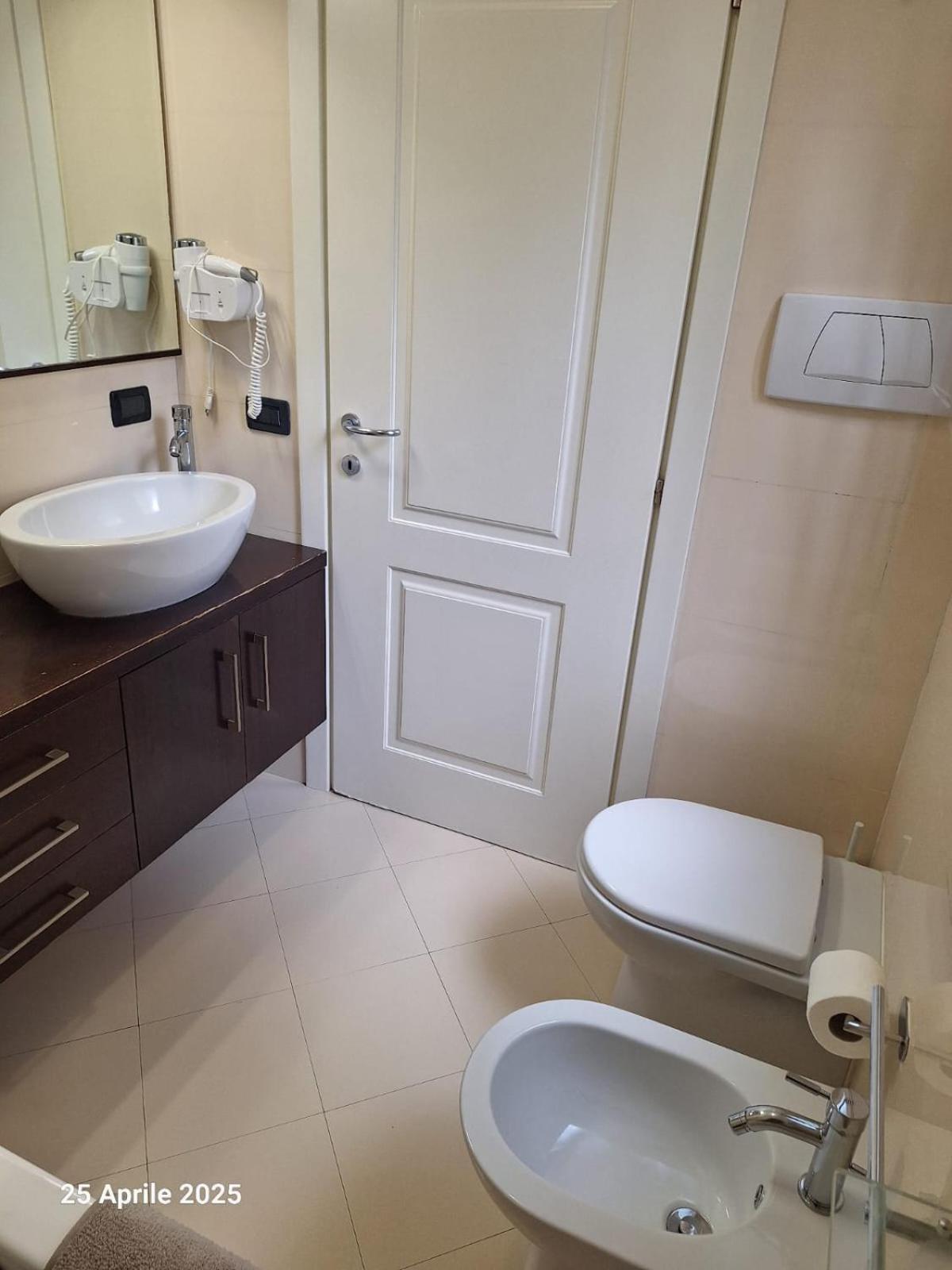 Apartament Il Melograno Rimini Zewnętrze zdjęcie